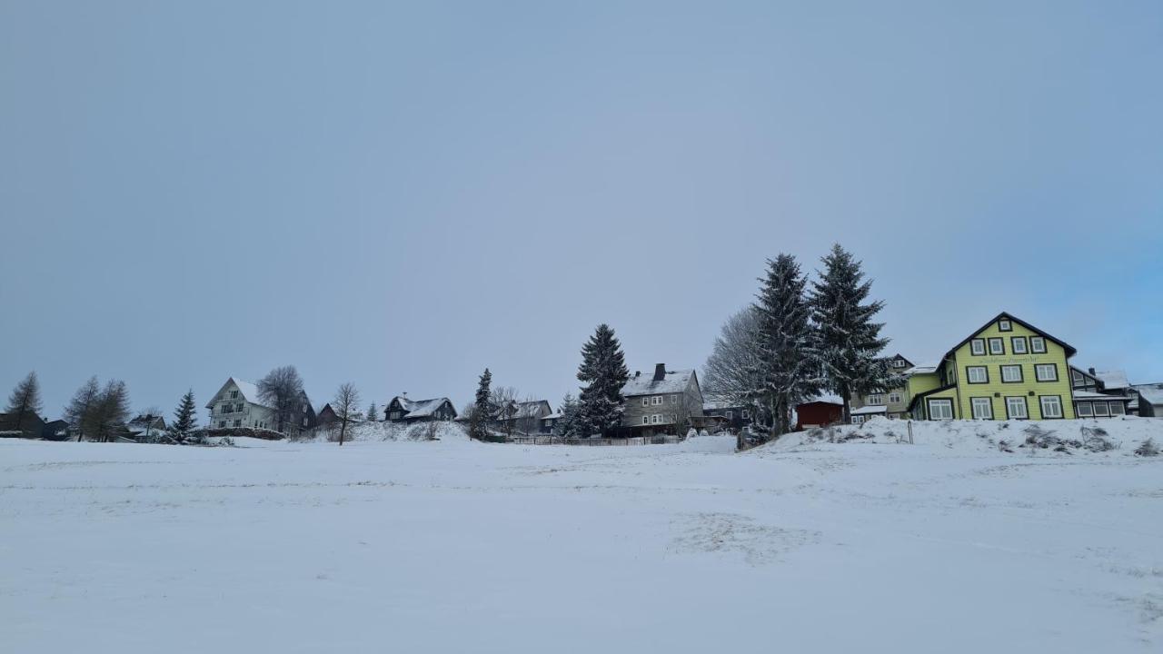Hotel Schöne Aussicht Masserberg Exterior foto