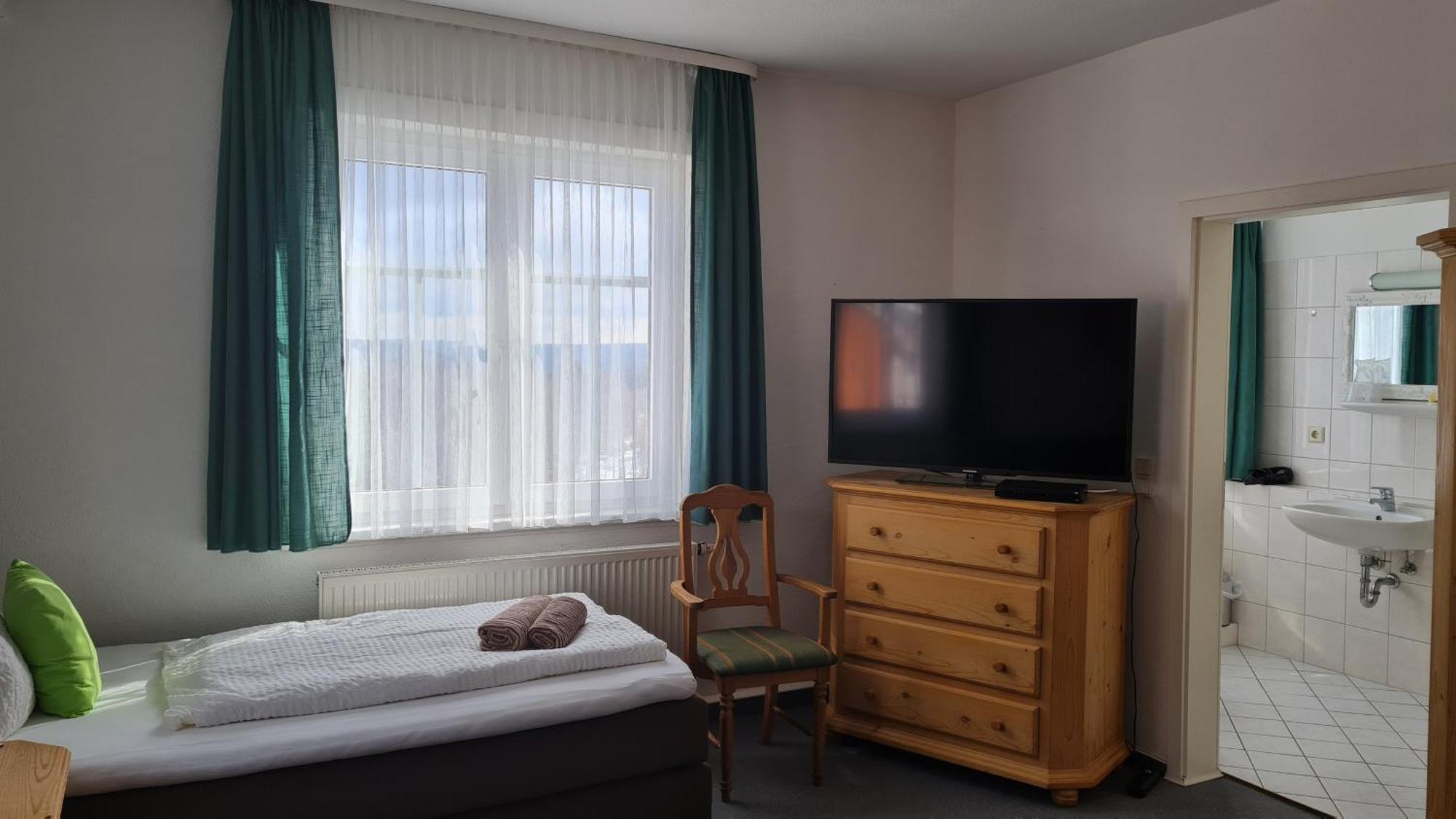 Hotel Schöne Aussicht Masserberg Zimmer foto