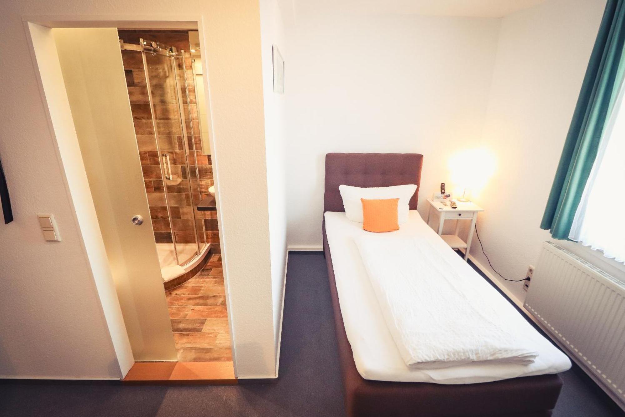 Hotel Schöne Aussicht Masserberg Zimmer foto